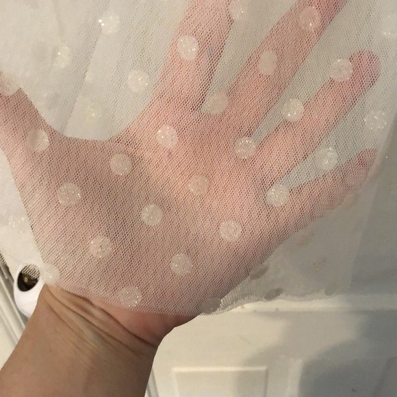 🐇🐣Easter Dress Little girls foil gold dress with tulle bottom - Picture 6 of 11